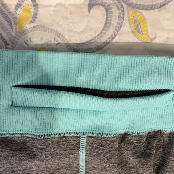 NWOT Tek Gear Legging - Picture 4 of 5